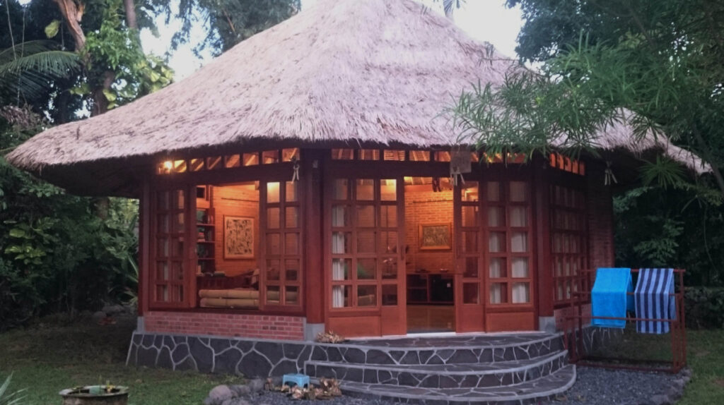 Neue Villa im Norden Balis